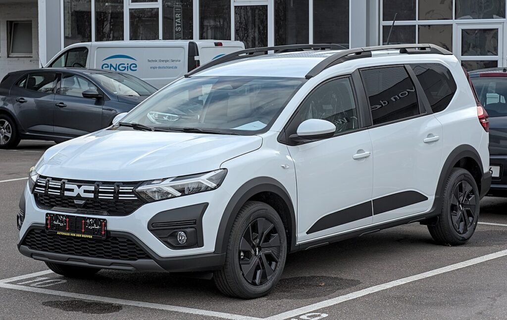 Inchirieri auto Dacia Jogger Aeroport Cluj Napoca